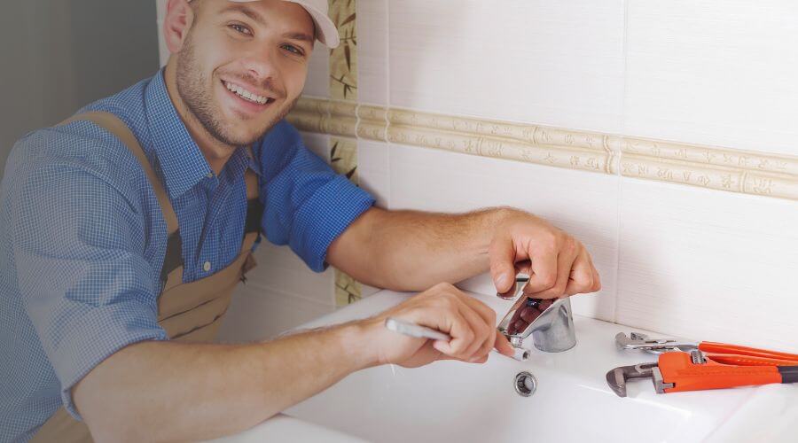 Kitchen Faucet Repair Service in Dahlgren, IL